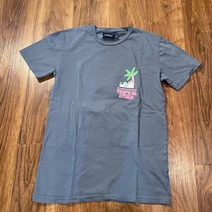 Pull & Bear Blue Graphic Short Sleeve T-Shirt Mens Size XS Tropical Storm